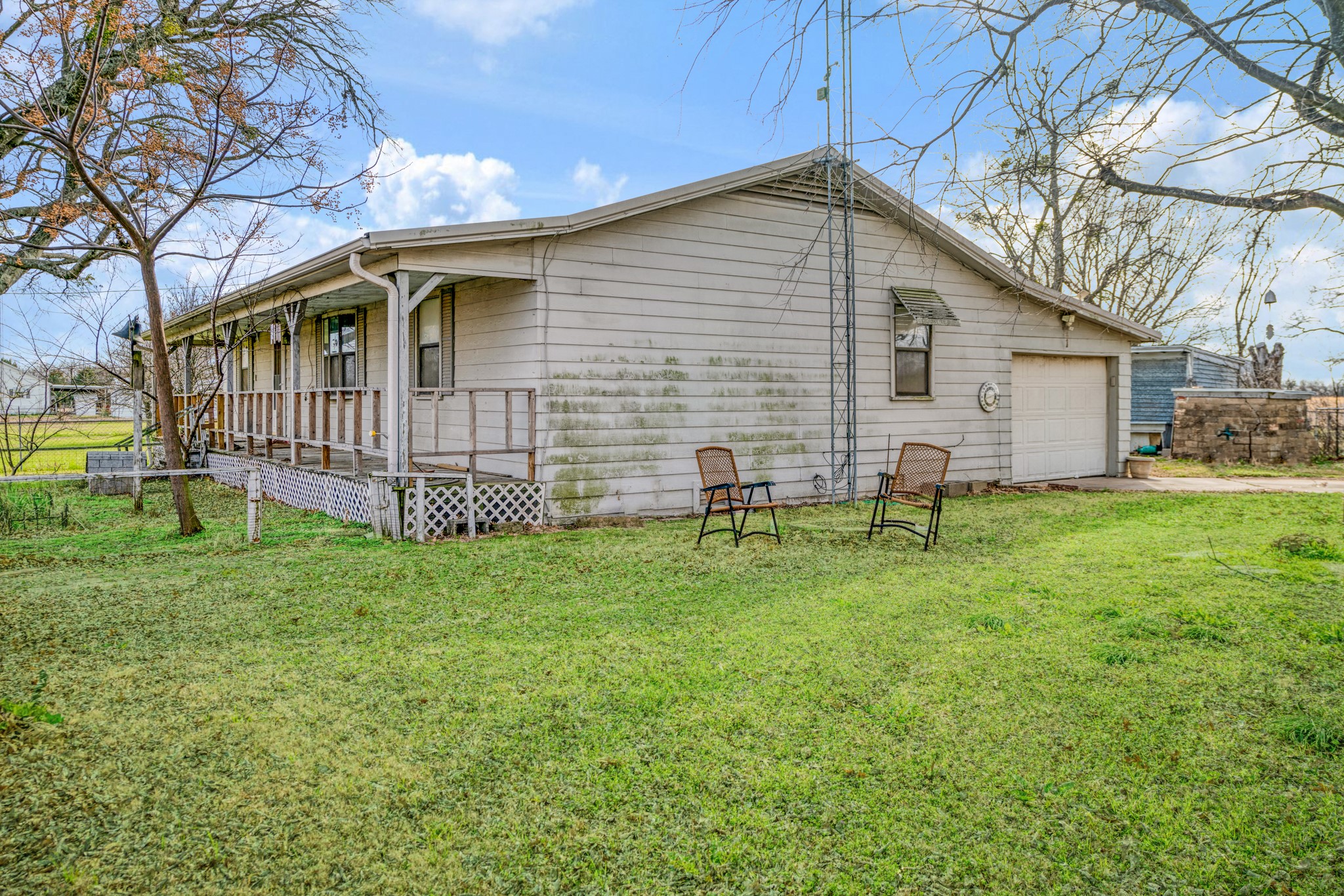4411 Fm-100 Honey Grove TX 75446