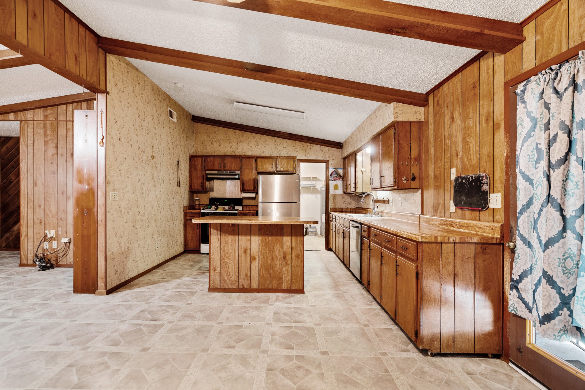 4411 Fm-100 Honey Grove TX 75446