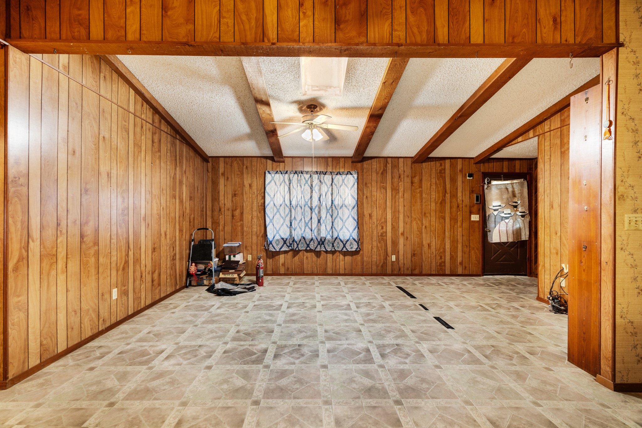 4411 Fm-100 Honey Grove TX 75446