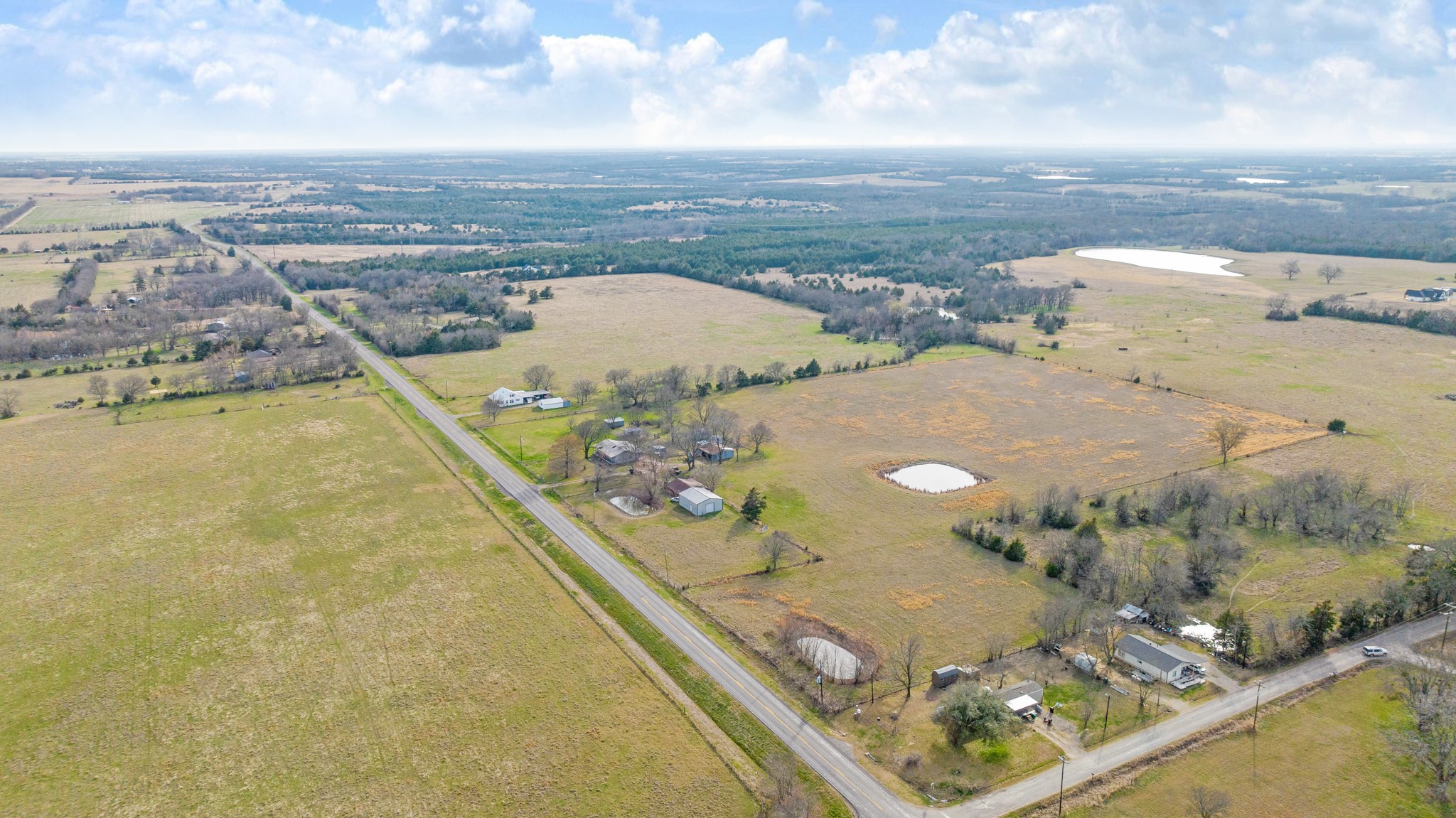 4411 Fm-100 Honey Grove TX 75446