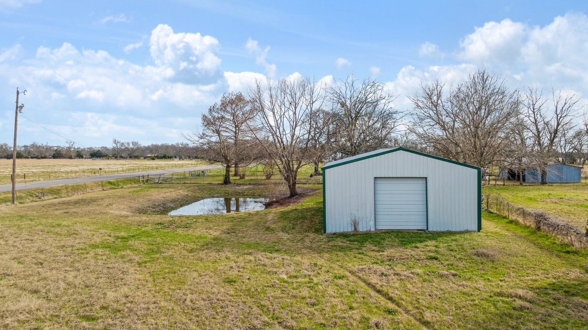 4411 Fm-100 Honey Grove TX 75446