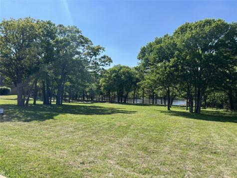 1121 Crystal Lake Drive Wills Point TX 75169