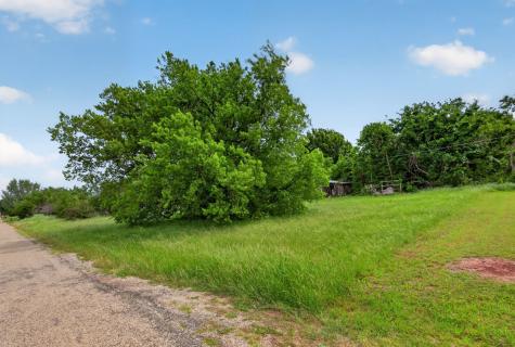 5429 Highview Drive Granbury TX 76048