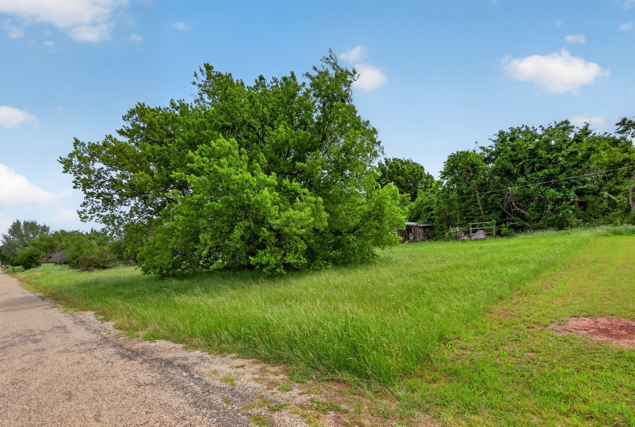 5429 Highview Drive Granbury TX 76048