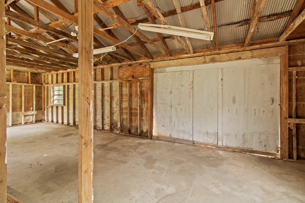 706 Spruce Street Teague TX 75860