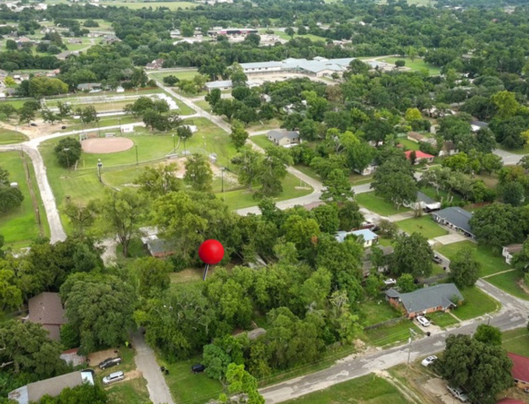 706 Spruce Street Teague TX 75860