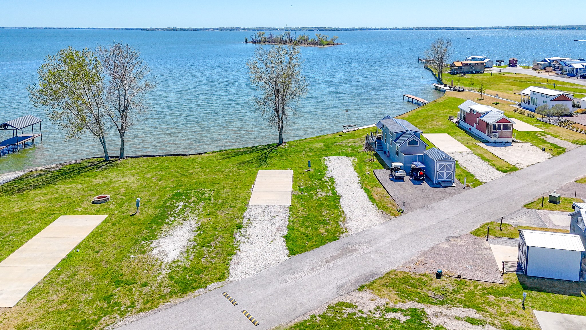 Lots 117 & 118 Peninsula Road Kerens TX 75144