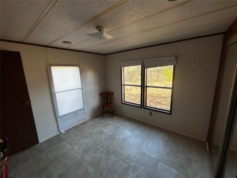 194 Lakeview Court Sunset TX 76270