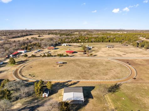 1715 S Joe Wilson Road Ovilla TX 75104