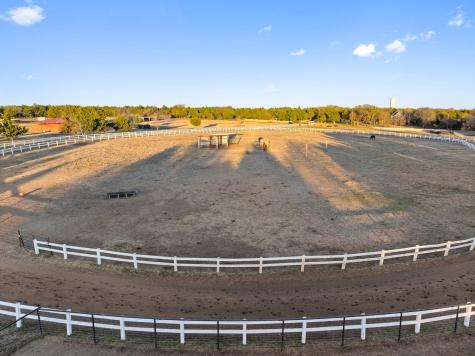 1715 S Joe Wilson Road Ovilla TX 75104