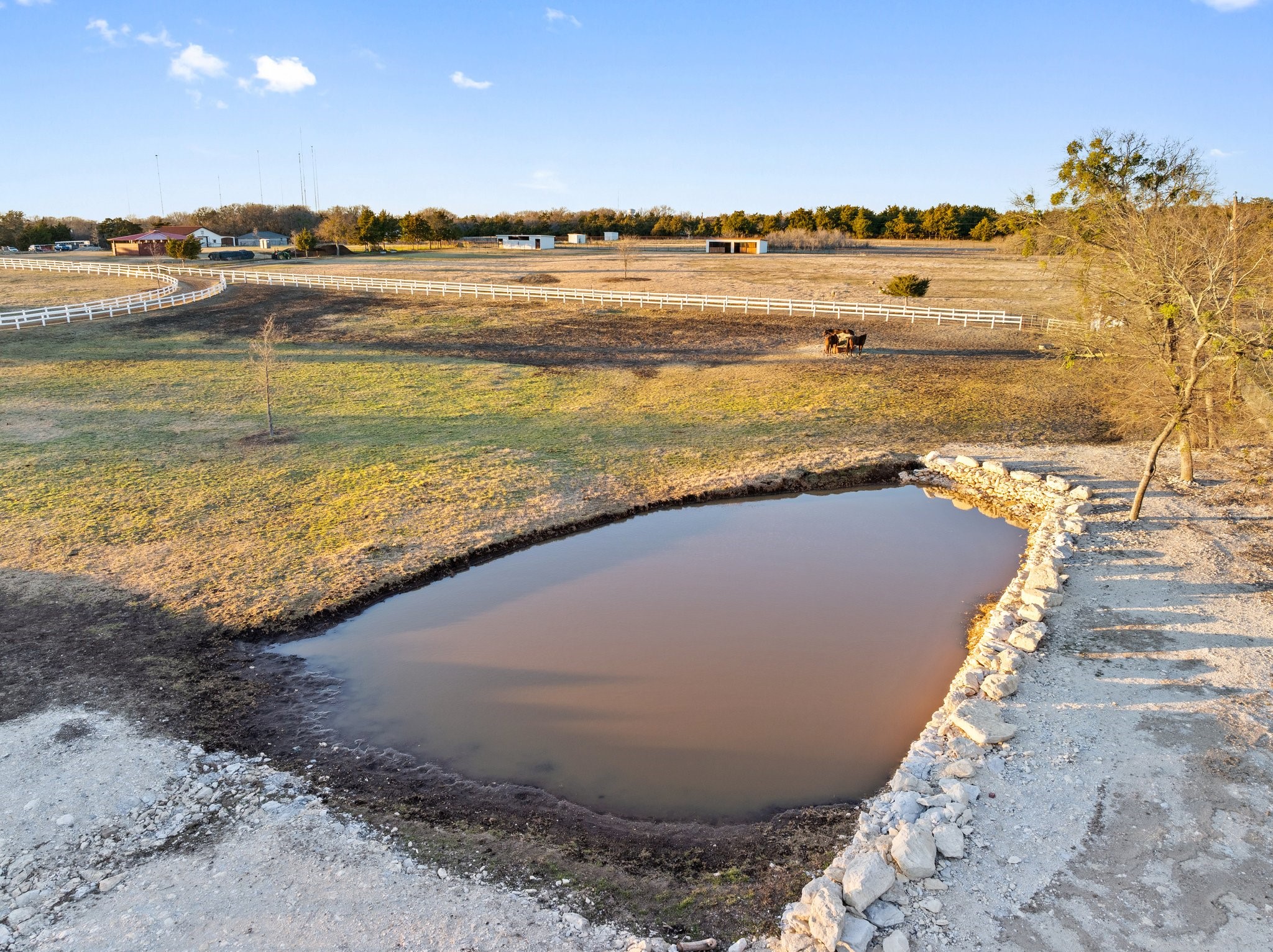 1715 S Joe Wilson Road Ovilla TX 75104