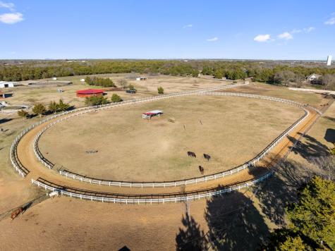 1715 S Joe Wilson Road Ovilla TX 75104