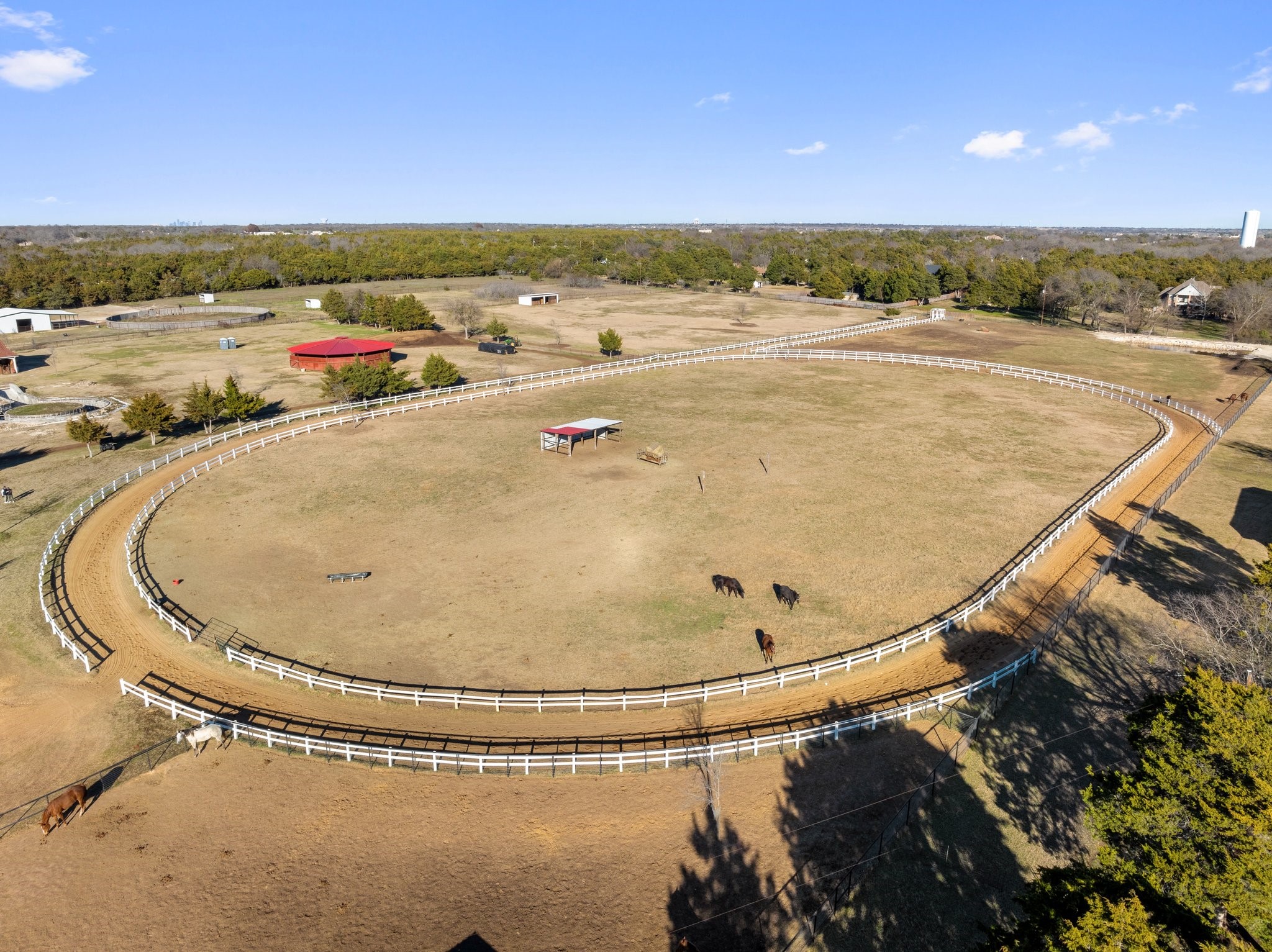 1715 S Joe Wilson Road Ovilla TX 75104