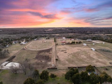 1715 S Joe Wilson Road Ovilla TX 75104
