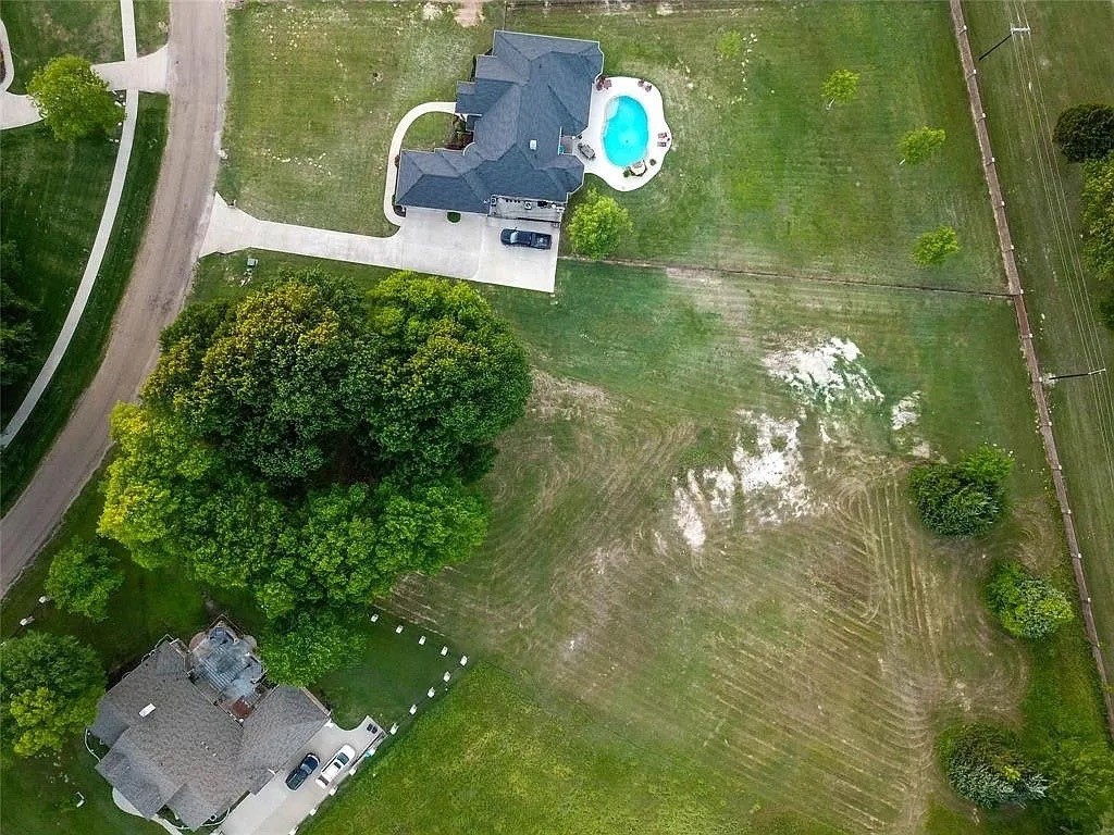 107 Cape Shore Drive Mabank TX 75143