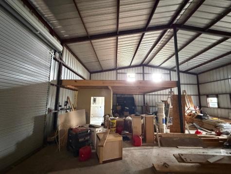 387 W Cr 1627 Avenue Meridian TX 76634