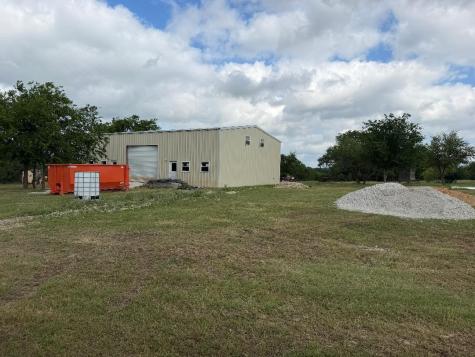 387 W Cr 1627 Avenue Meridian TX 76634