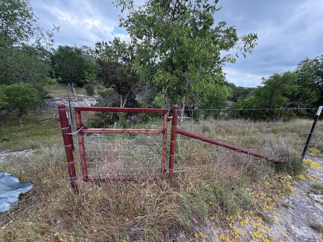 387 W Cr 1627 Avenue Meridian TX 76634