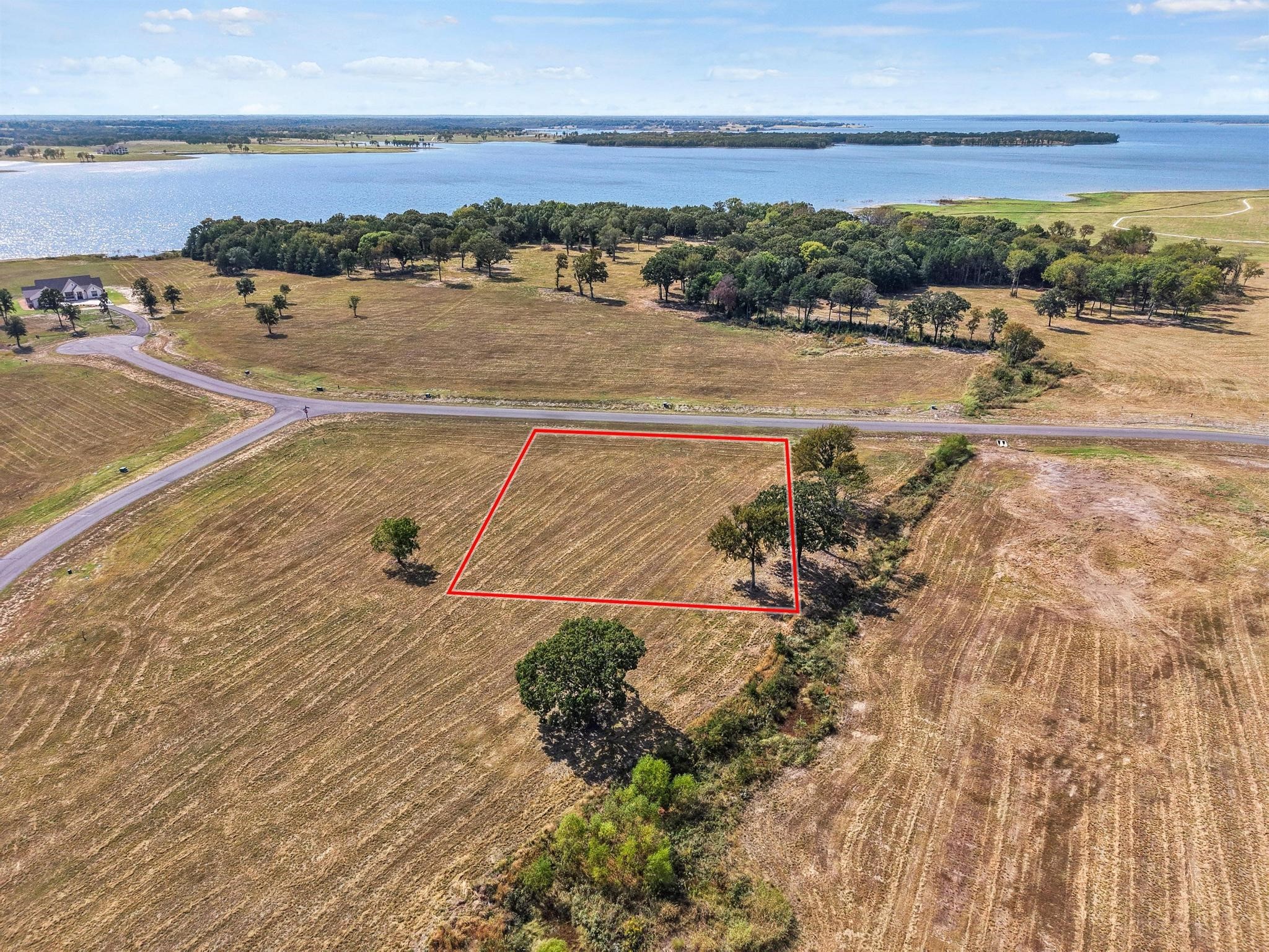 315 Lakewood Lane Honey Grove TX 75446