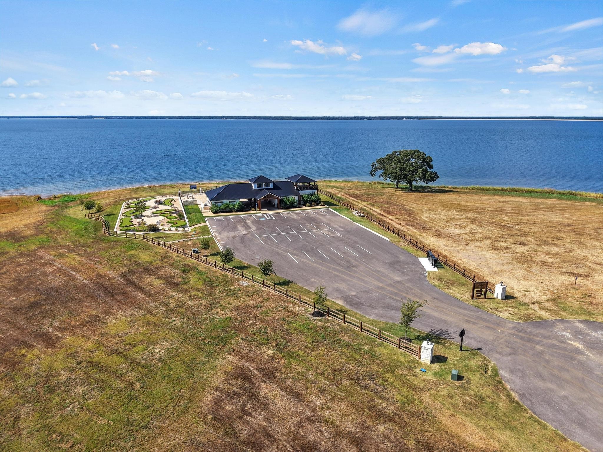 315 Lakewood Lane Honey Grove TX 75446
