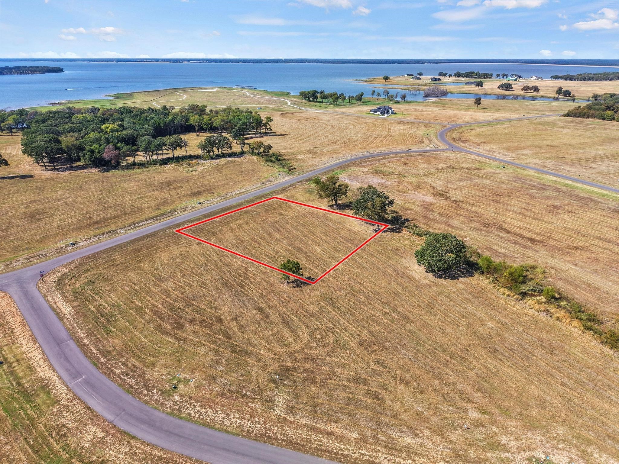 315 Lakewood Lane Honey Grove TX 75446
