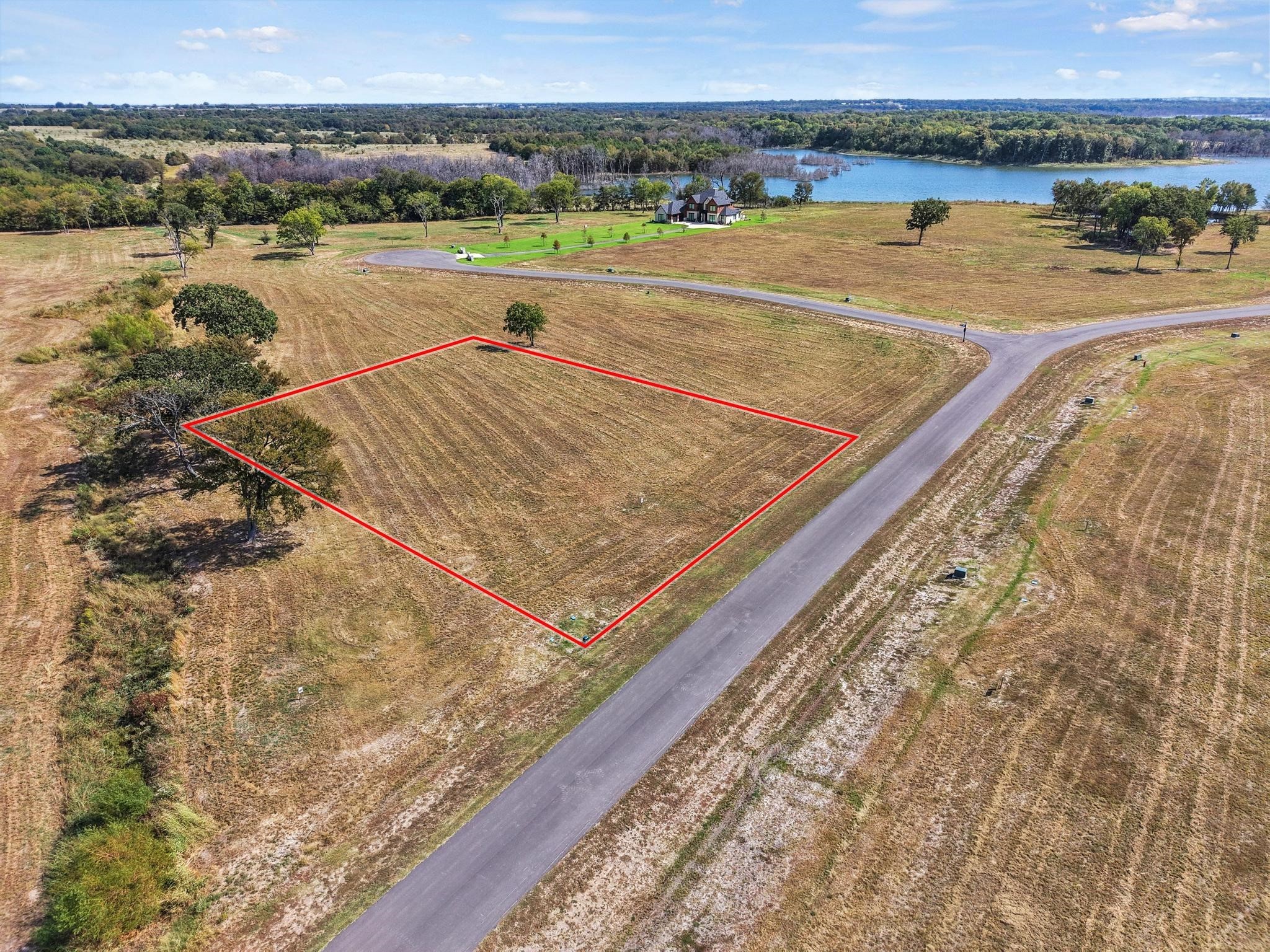 315 Lakewood Lane Honey Grove TX 75446