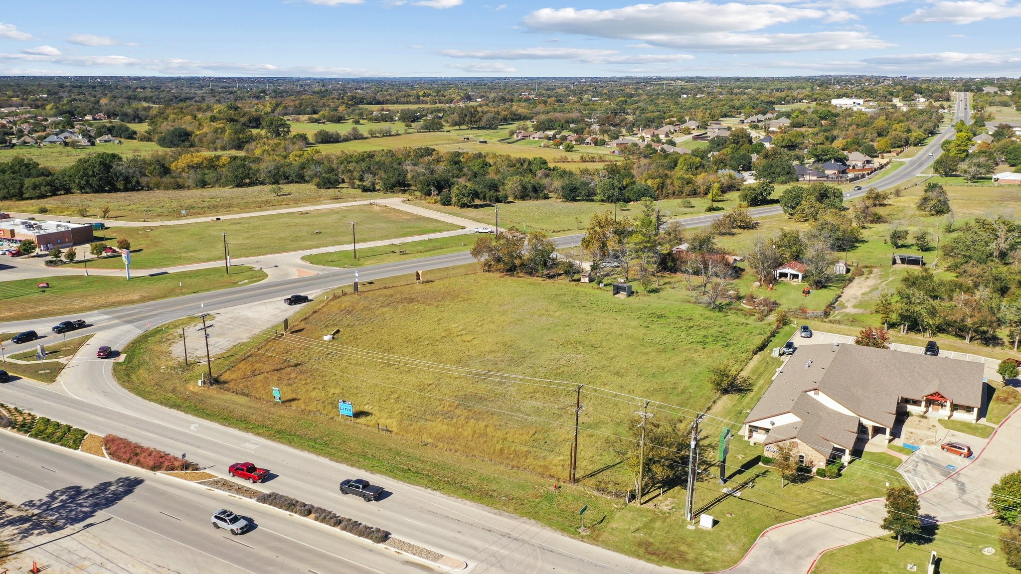 106 Azle Highway Weatherford TX 76085
