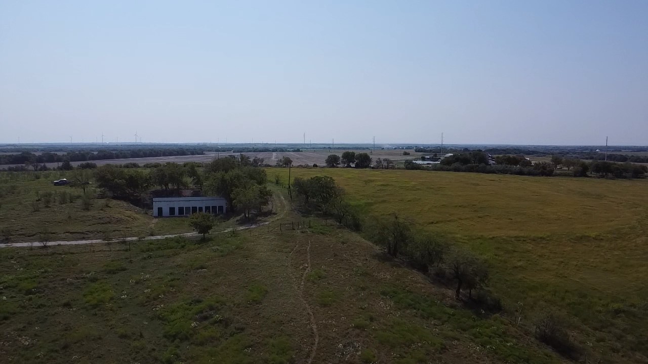 2778 Fm 339 Mount Calm TX 76673