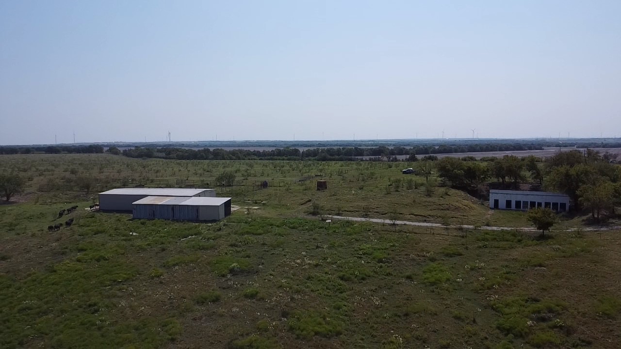 2778 Fm 339 Mount Calm TX 76673