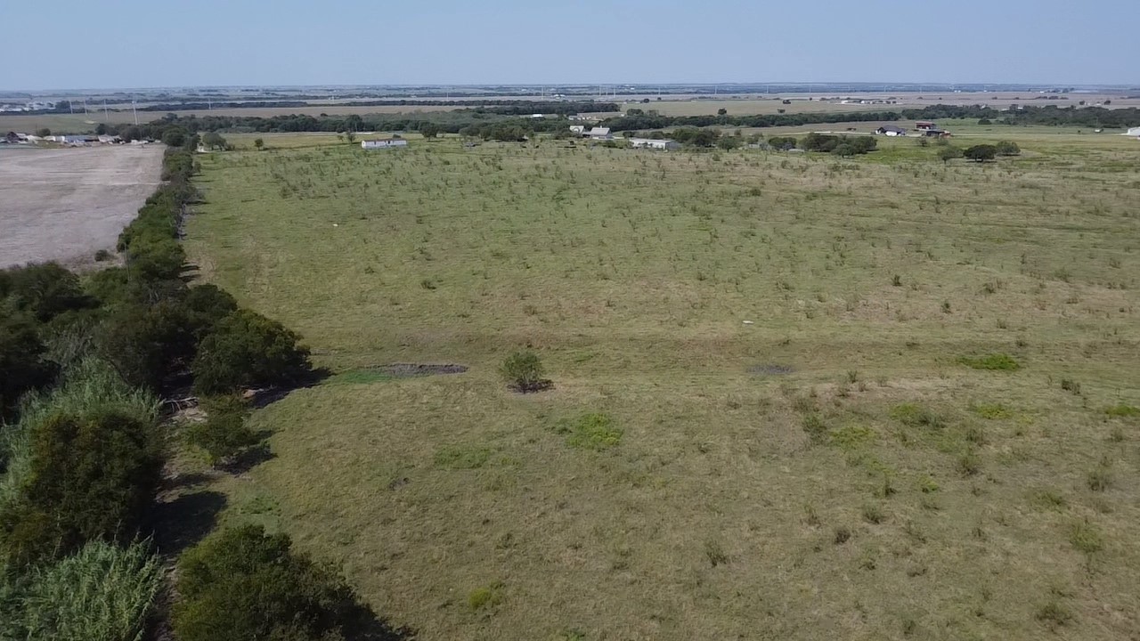 2778 Fm 339 Mount Calm TX 76673