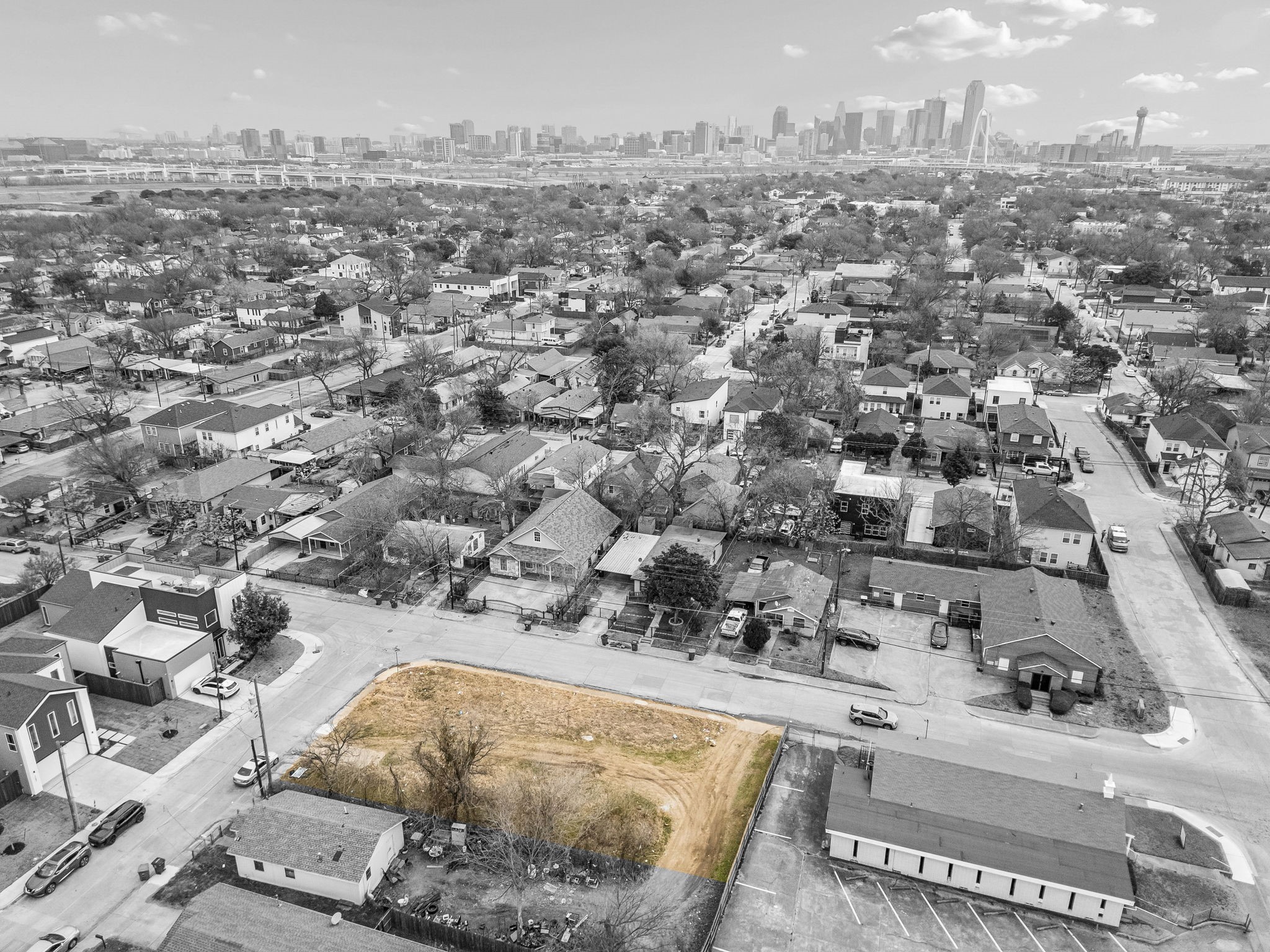 1702 Nomas Street Dallas TX 75212