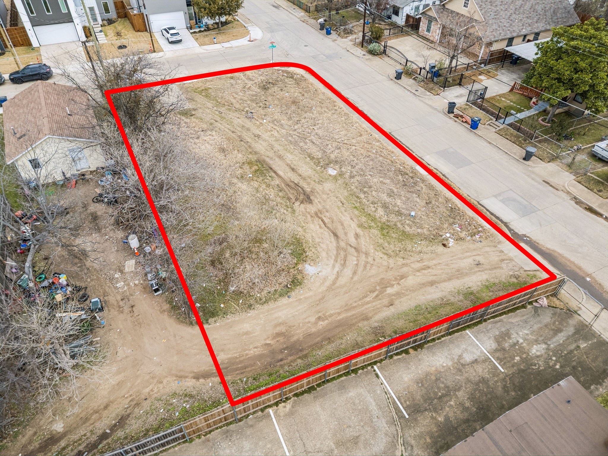 1702 Nomas Street Dallas TX 75212