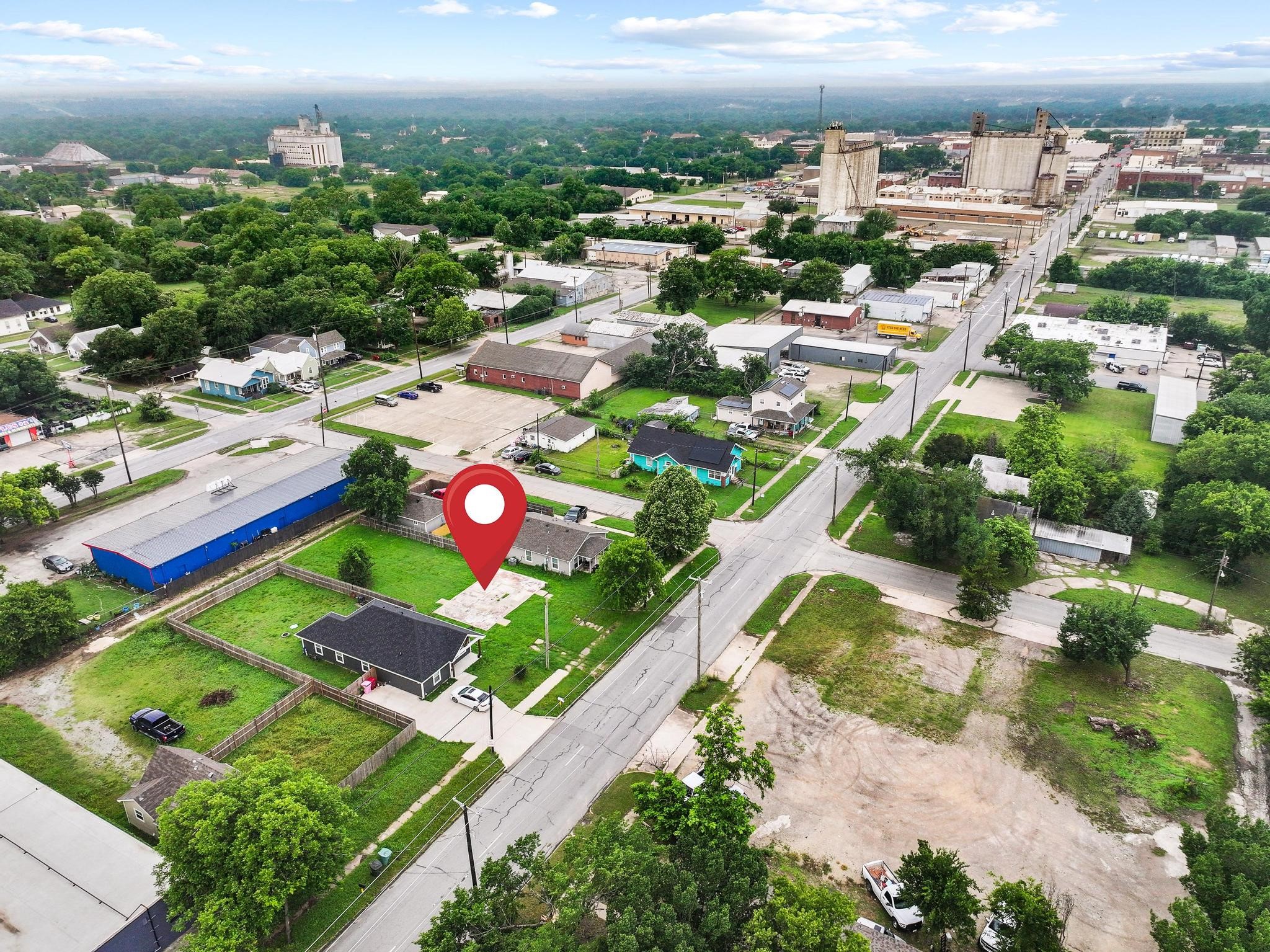 806 E Houston Street Sherman TX 75090