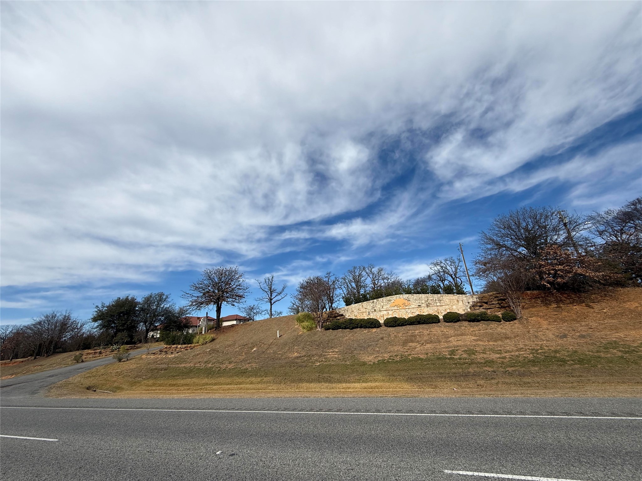 2 Summit Oaks Circle Denison TX 75020