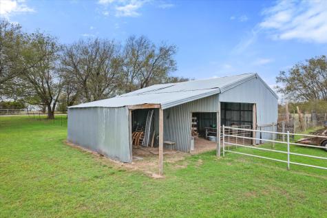 2301 County Road 1224 Cleburne TX 76033