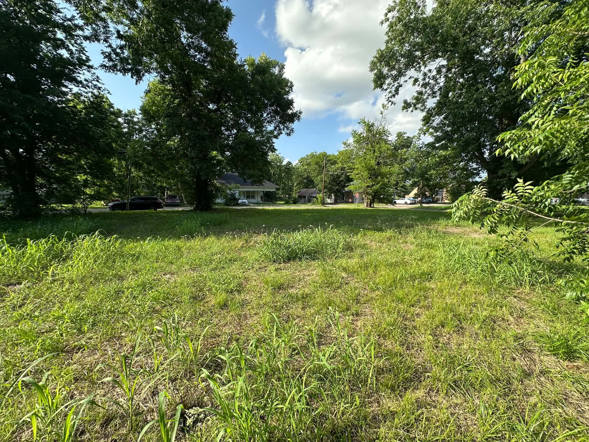 300 W Jackson Street Clarksville TX 75426