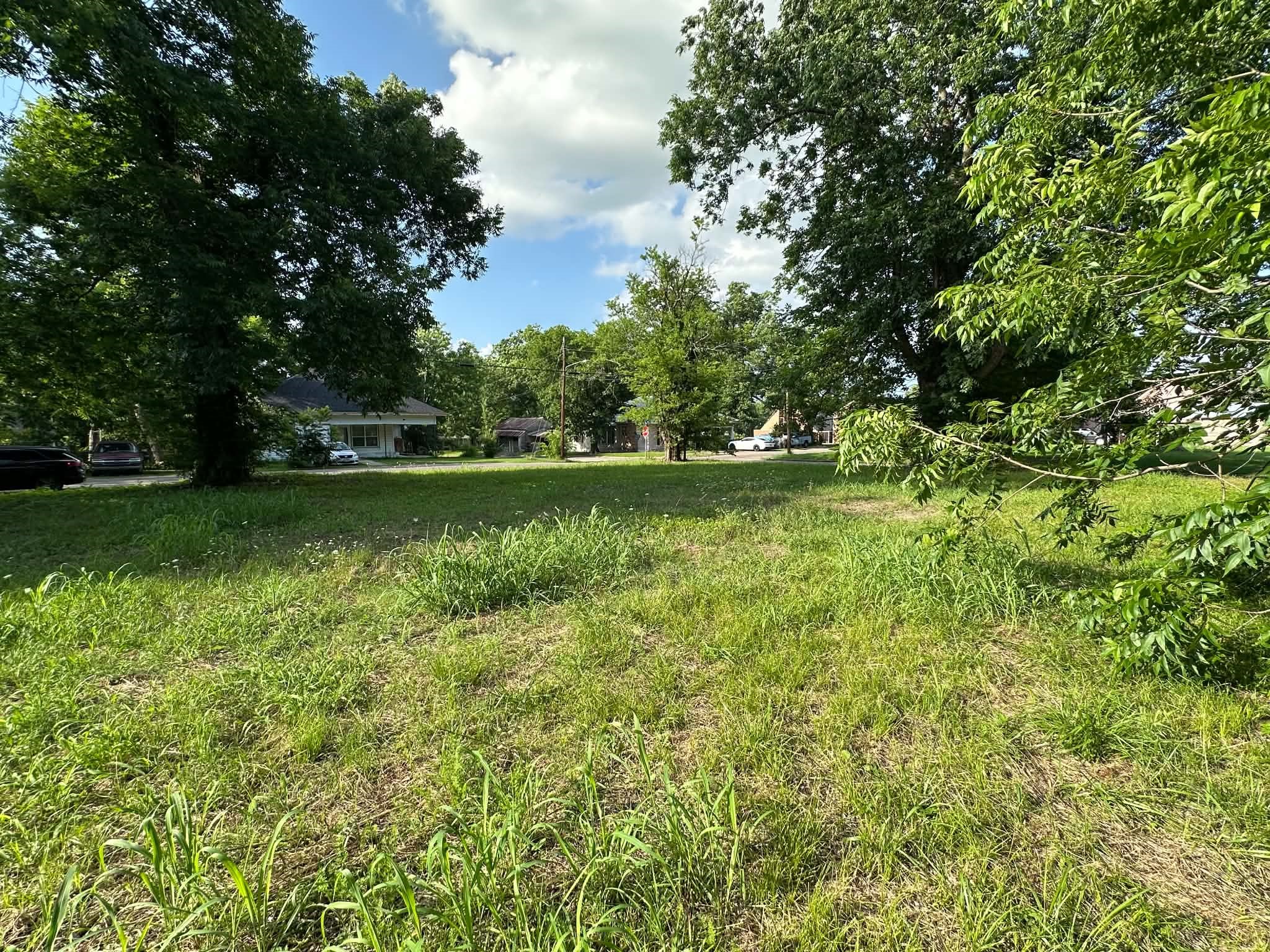 300 W Jackson Street Clarksville TX 75426