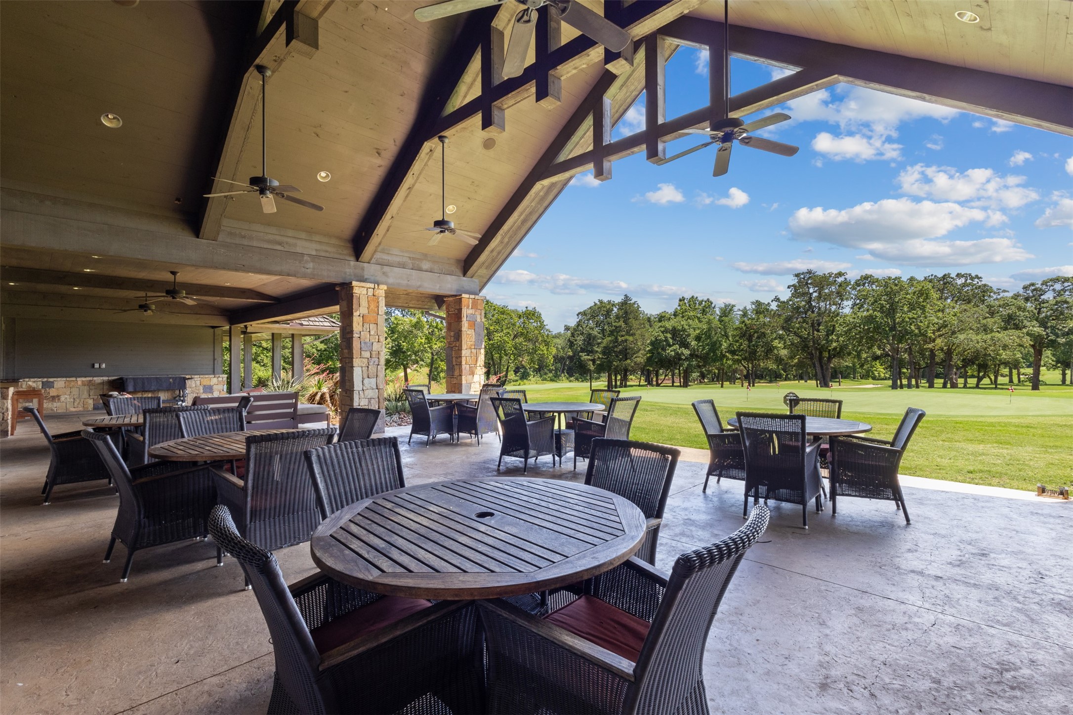 200 Palisades Circle Gordonville TX 76245