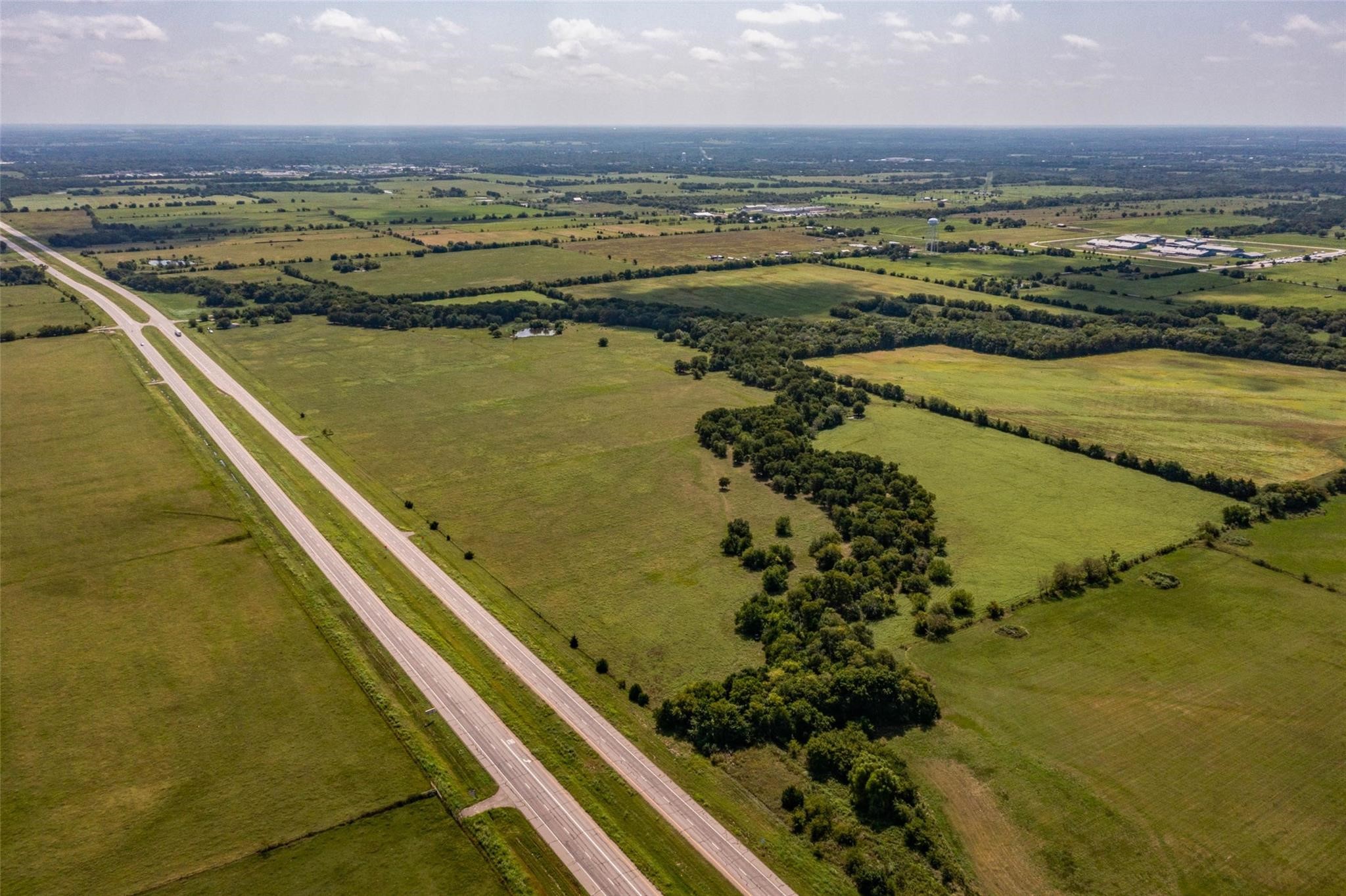 Tbd Highway 82 Ector TX 75439