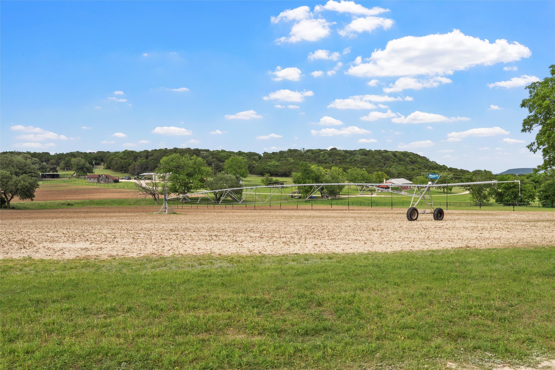 614 County Road 4165 Cranfills Gap TX 76637