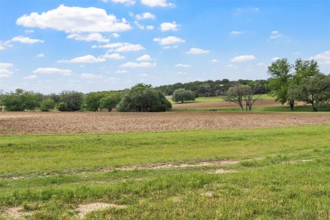 614 County Road 4165 Cranfills Gap TX 76637