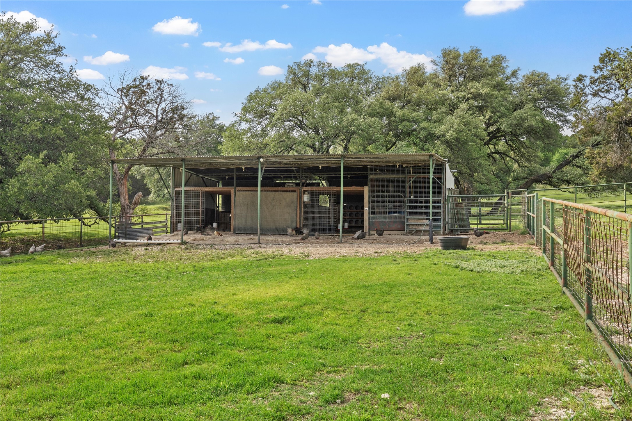 614 County Road 4165 Cranfills Gap TX 76637