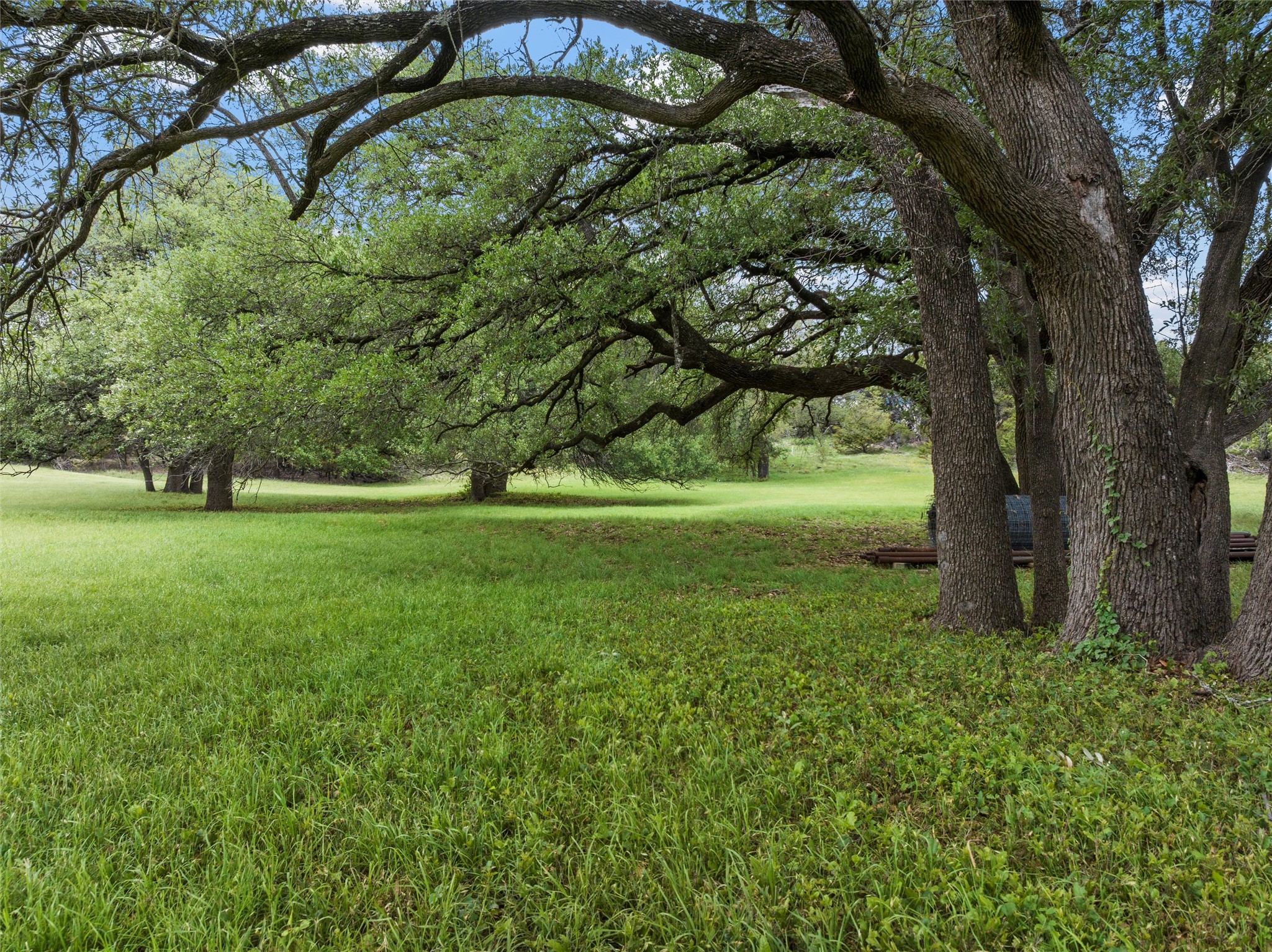 614 County Road 4165 Cranfills Gap TX 76637