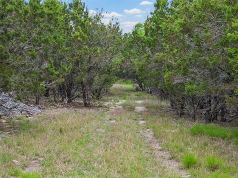 614 County Road 4165 Cranfills Gap TX 76637