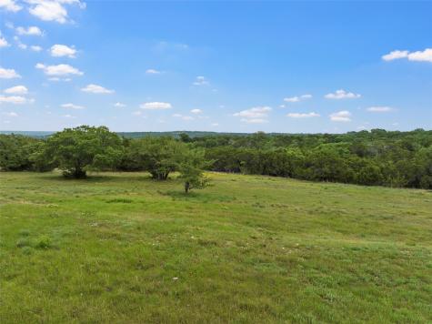 614 County Road 4165 Cranfills Gap TX 76637