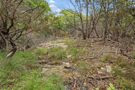 614 County Road 4165 Cranfills Gap TX 76637