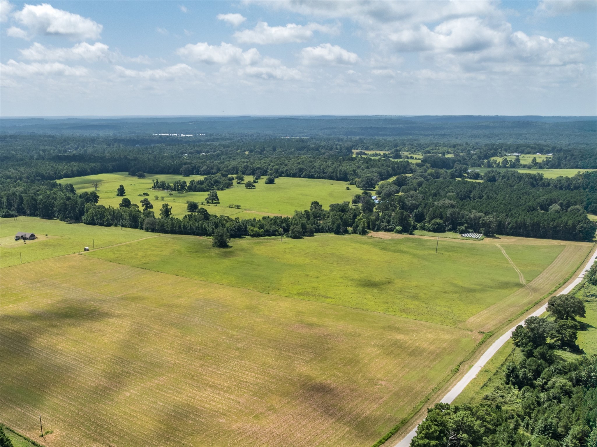1044 Acr 379 Palestine TX 75801