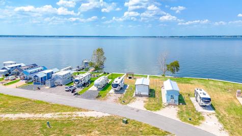 6452 Peninsula Road Kerens TX 75144