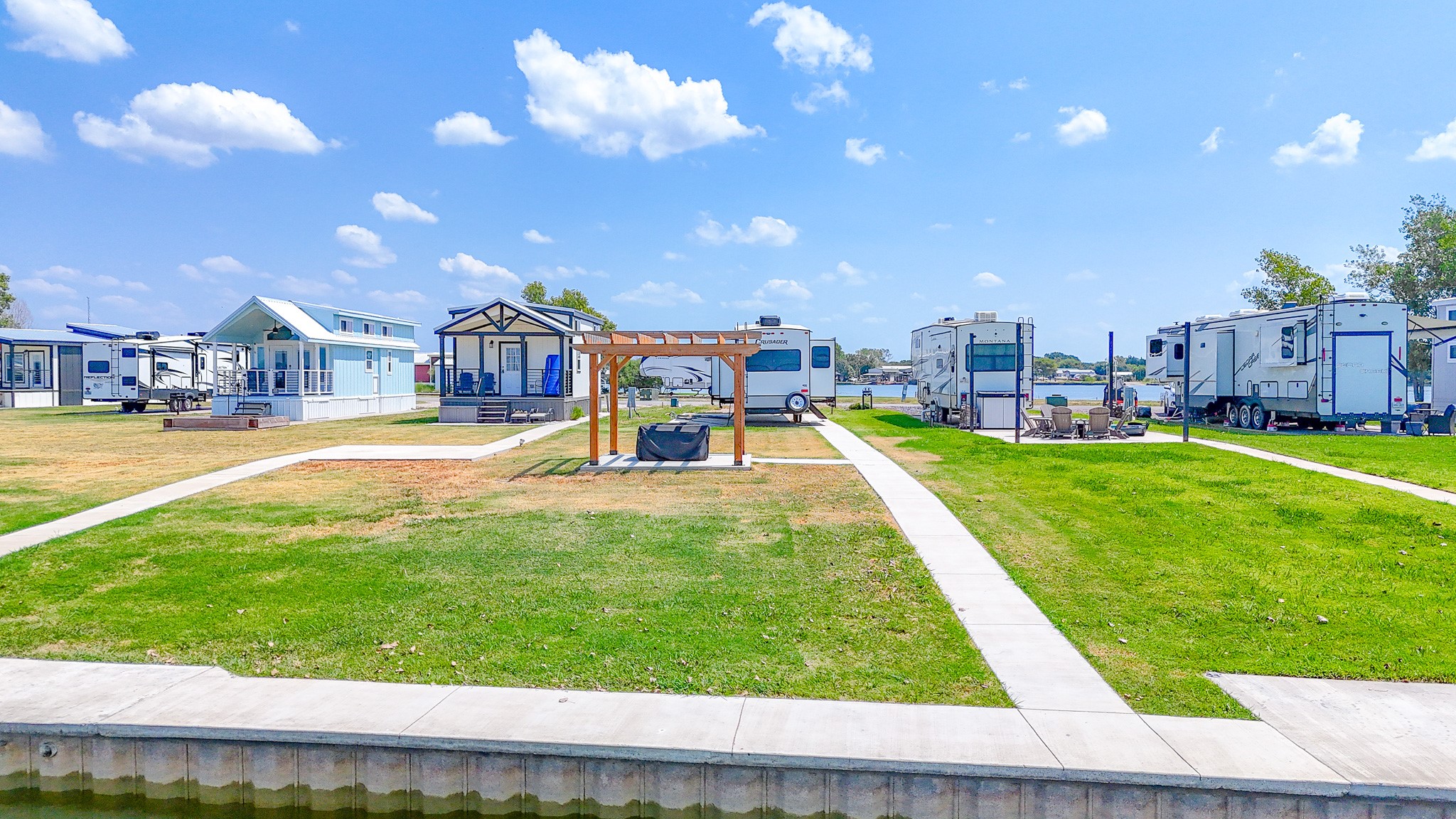 6452 Peninsula Road Kerens TX 75144
