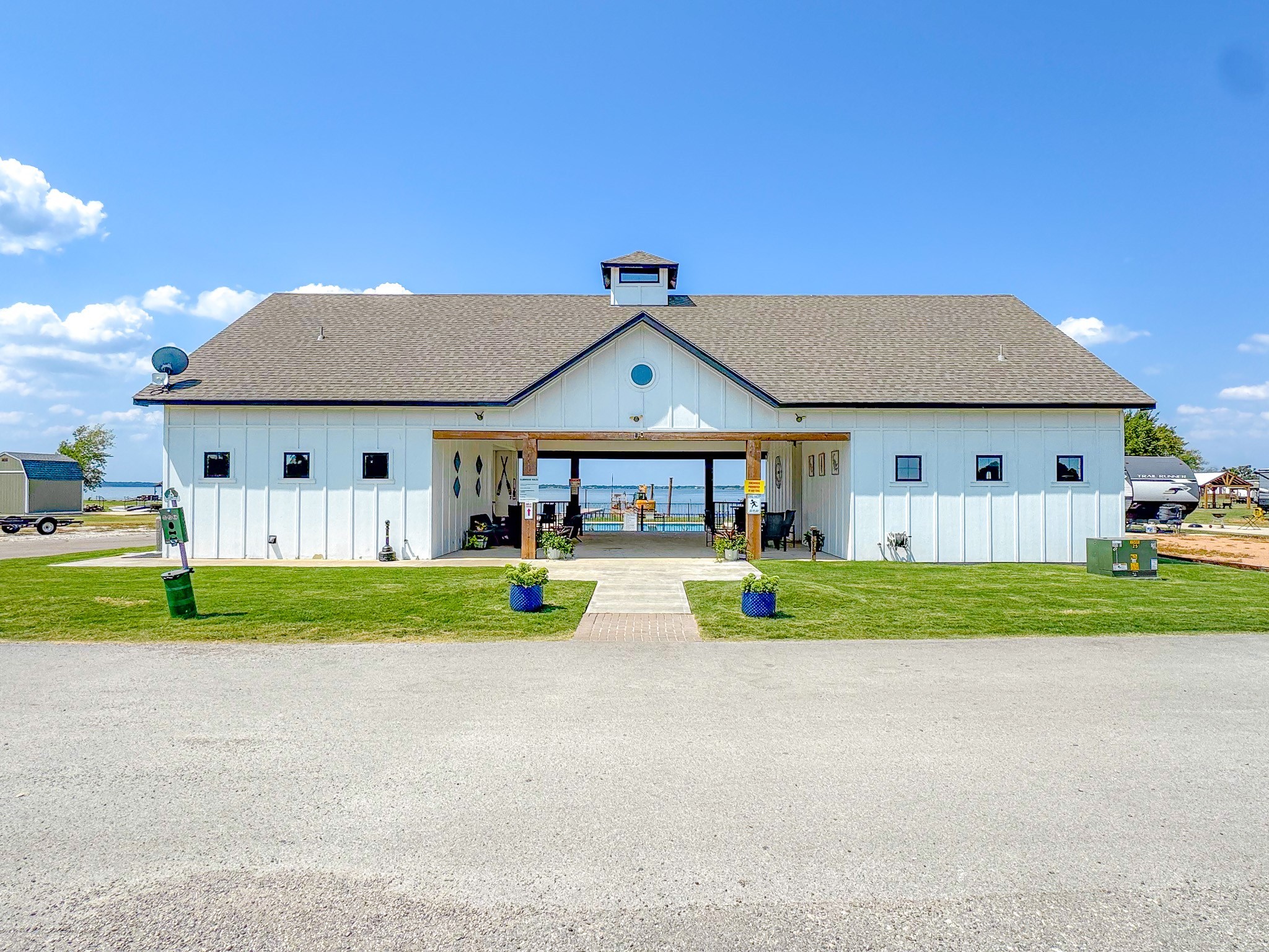 6452 Peninsula Road Kerens TX 75144